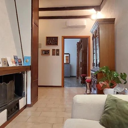 Appartamento By The Sea, Beachfront With Elevator