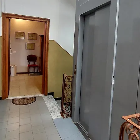 By The Sea, Beachfront With Elevator