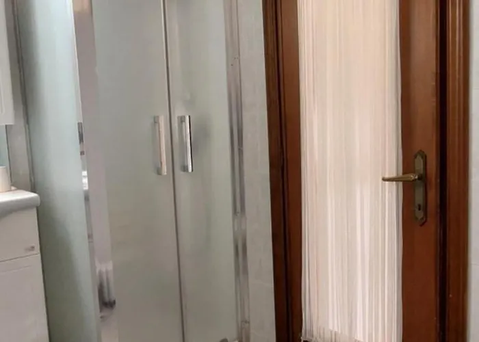 By The Sea, Beachfront With Elevator Appartamento *